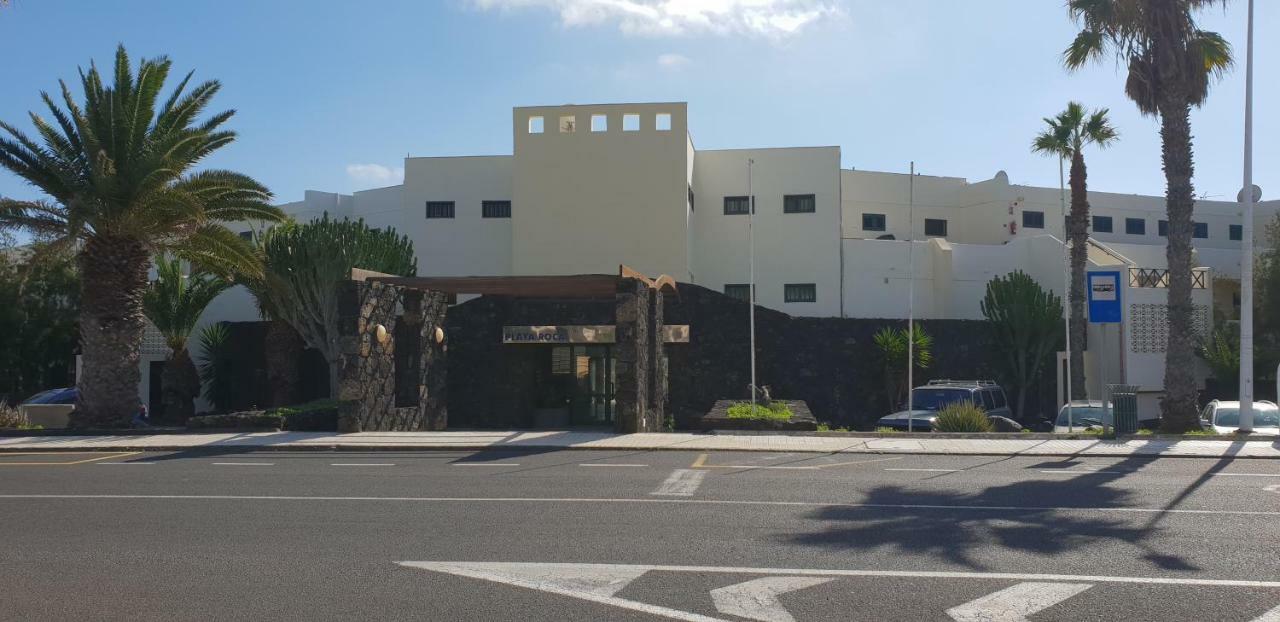 קוסטה טגוויסה Luxury Estudio En Playa Roca A Primera Linea Del Mar מראה חיצוני תמונה